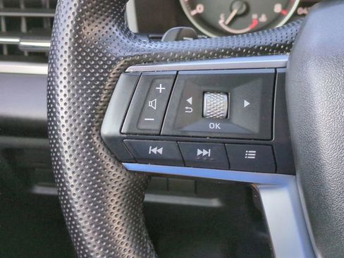 Used 2024 Mitsubishi Outlander SE image 29