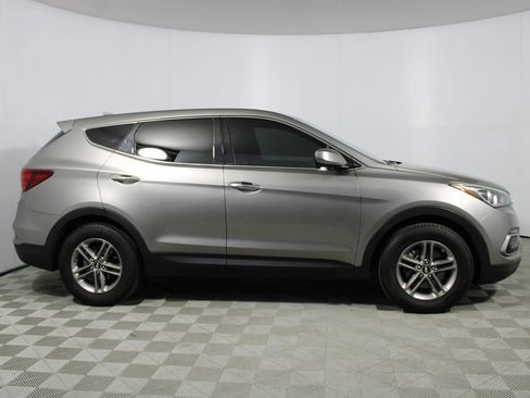 Used 2017 Hyundai Santa Fe Sport AWD/4WD image 31