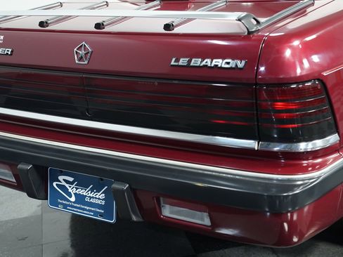 Used 1991 Chrysler LeBaron Convertible image 23