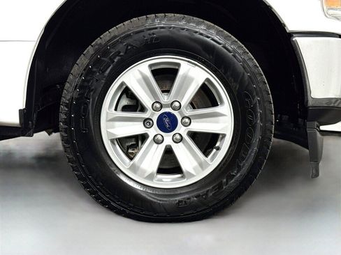 Used 2018 Ford F150 XLT RWD image 39