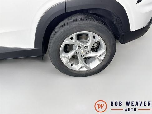 Used 2024 Chevrolet Trax LS w/ LS Convenience Package FWD image 37