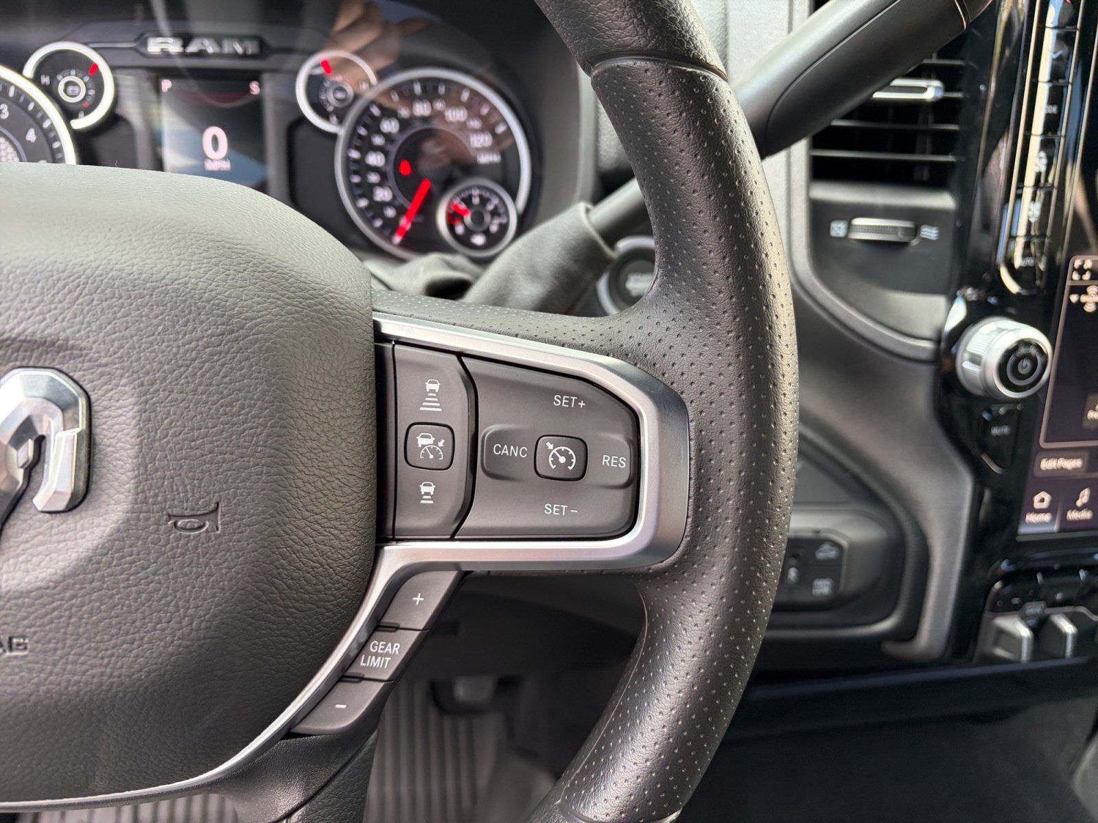 New 2027 RAM 2500 Warlock AWD/4WD image 14