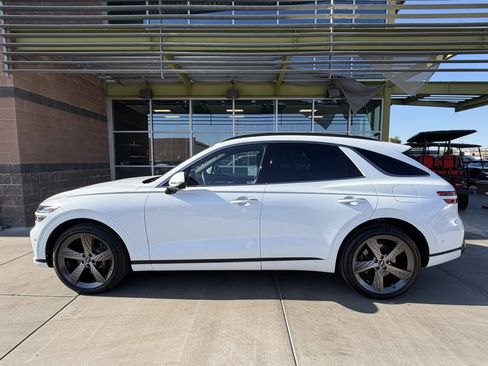 Used 2025 Genesis GV70 2.5T w/ Sport Prestige Package image 7