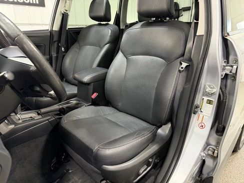 Used 2016 Subaru Forester 2.5i Limited AWD/4WD image 23