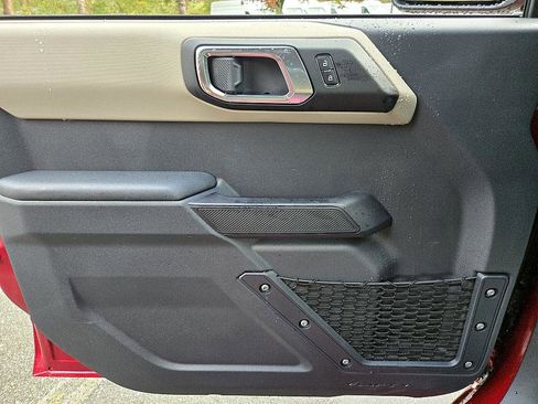 New 2025 Ford Bronco Big Bend w/ Black Diamond Package image 28