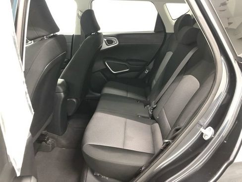 Used 2020 Kia Soul LX FWD image 20