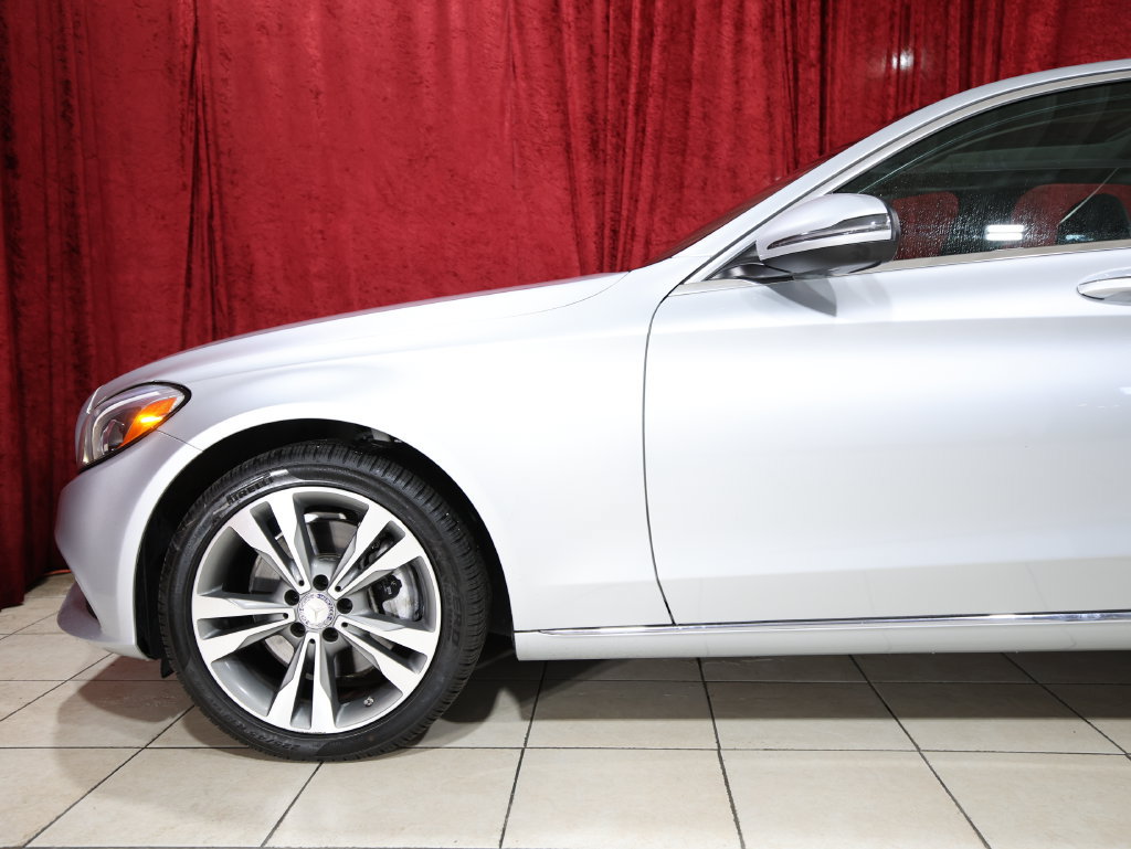 Used 2016 Mercedes-Benz C 300 4MATIC Sedan w/ Multimedia Package image 5