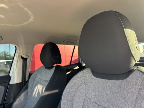 New 2026 Volkswagen Tiguan S image 15