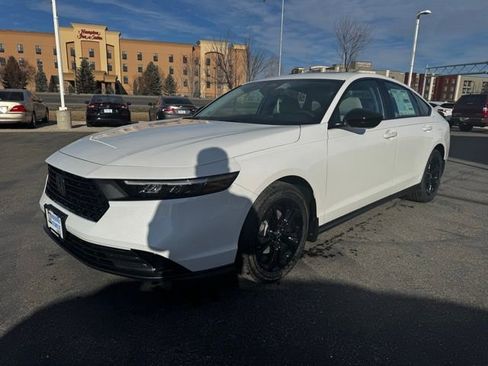 New 2025 Honda Accord SE image 2