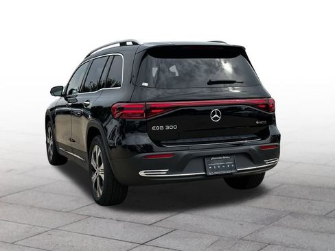 Used 2024 Mercedes-Benz EQB 300 4MATIC image 5