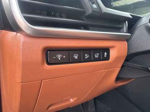 Used 2023 Kia Telluride EX X-Line image 16