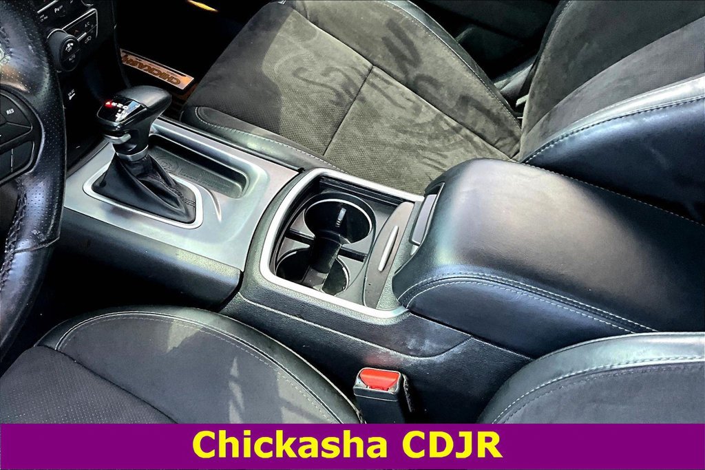 Used 2022 Dodge Charger R/T w/ Plus Group RWD image 17