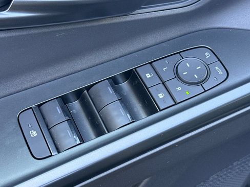Certified 2026 Toyota bZ AWD/4WD image 13