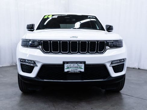Used 2024 Jeep Grand Cherokee Limited 4xe AWD/4WD image 2