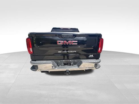 Used 2021 GMC Sierra 1500 SLT w/ SLT Premium Plus Package AWD/4WD image 5