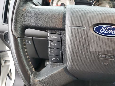Used 2009 Ford Edge SEL image 23