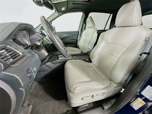 Certified 2023 Honda Passport EX-L image 28