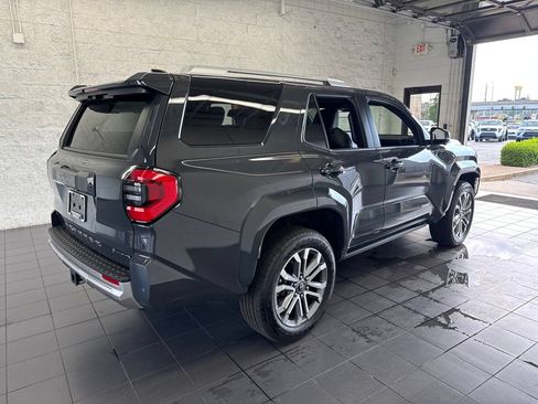 Used 2025 Toyota 4Runner Limited AWD/4WD image 8