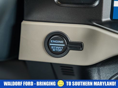 Used 2023 Ford Bronco Wildtrak image 27