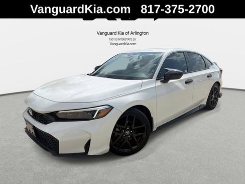Used 2025 Honda Civic Sport image 1