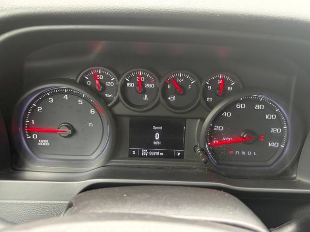 Used 2019 Chevrolet Silverado 1500 Custom Trail Boss w/ Custom Convenience Package AWD/4WD image 17
