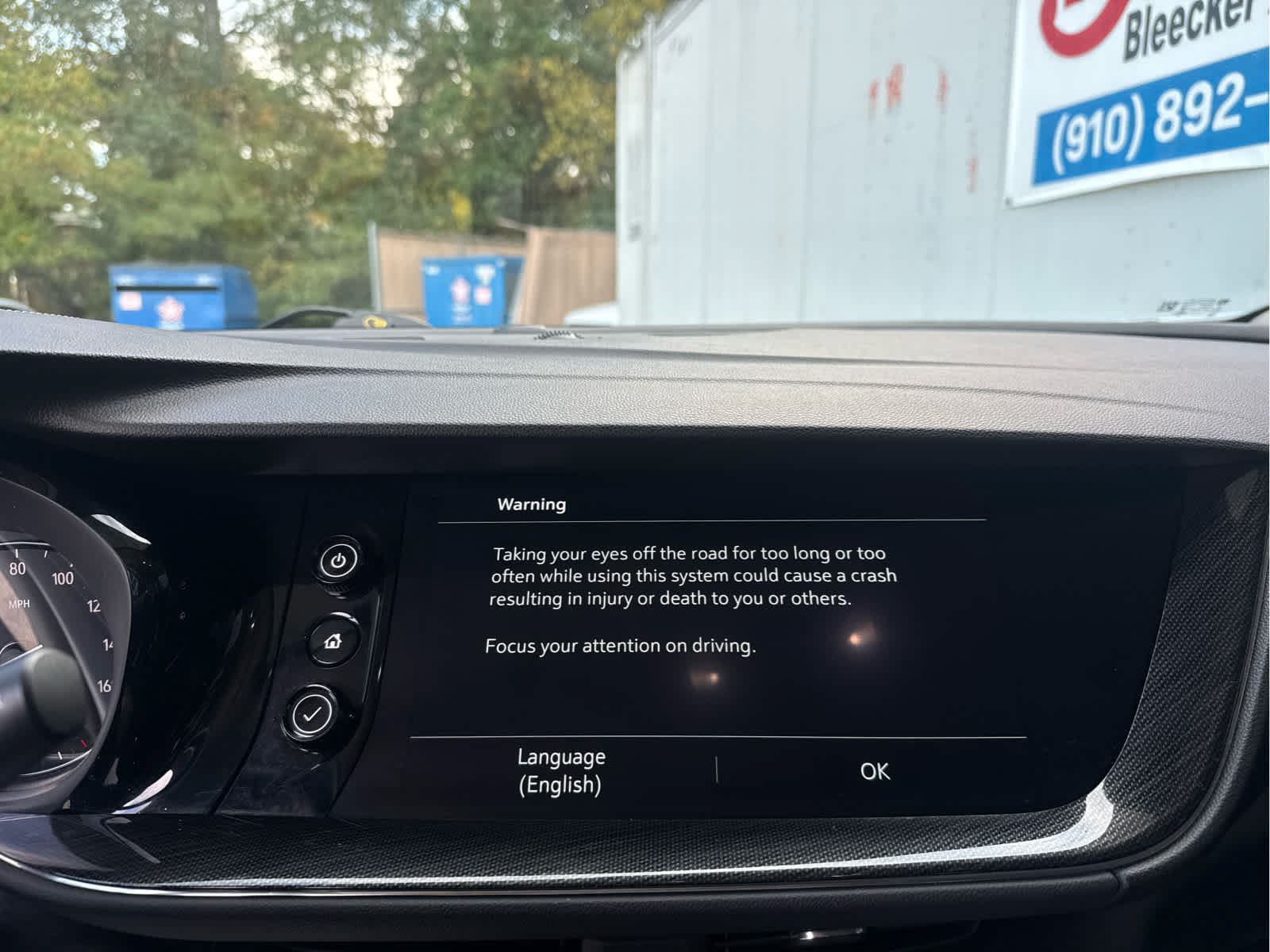 Used 2022 Buick Envision Preferred FWD image 26