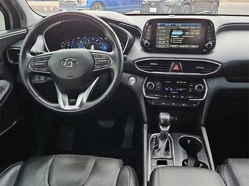 Used 2020 Hyundai Santa Fe Limited image 17