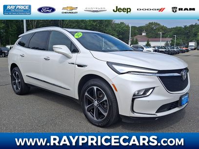 Used 2022 Buick Enclave Essence w/ Experience Buick Package