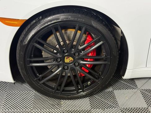 Certified 2019 Porsche 911 Carrera S image 11