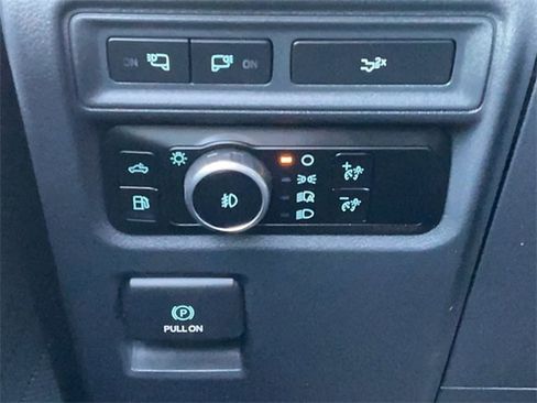 Used 2023 Ford F150 XLT w/ Equipment Group 302A High image 28