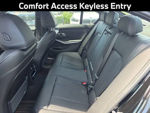 Used 2023 BMW 330i xDrive Sedan w/ Premium Package AWD/4WD image 11