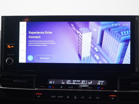 Used 2025 Toyota Sienna XSE image 18