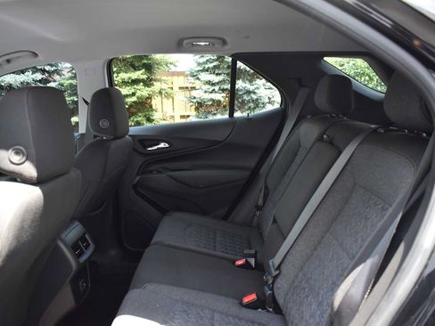Used 2023 Chevrolet Equinox LT AWD/4WD image 18