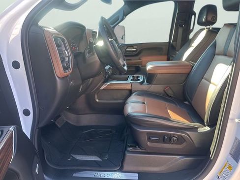 Used 2023 Chevrolet Silverado 2500 High Country image 16