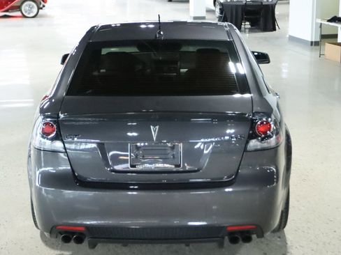 Used 2009 Pontiac G8 GT w/ Premium Package image 12