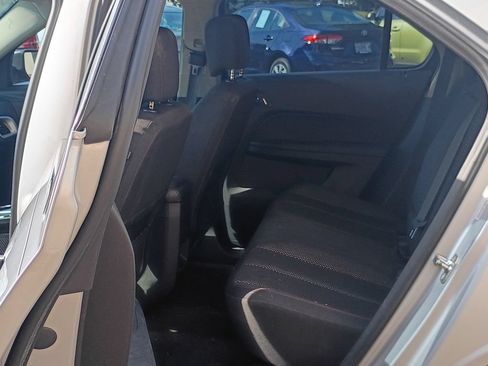 Used 2016 Chevrolet Equinox LS AWD/4WD image 15