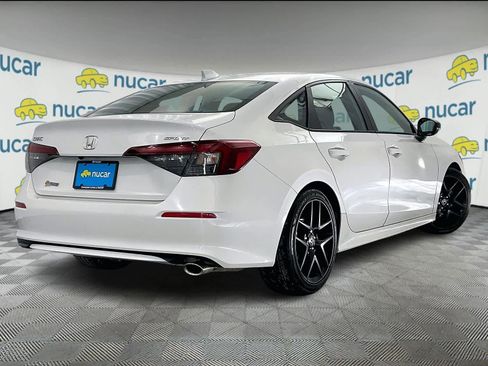 Used 2025 Honda Civic Sport image 6