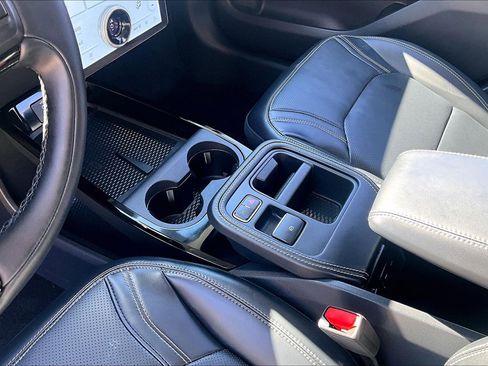 Used 2025 Ford Mustang Mach-E Premium image 14