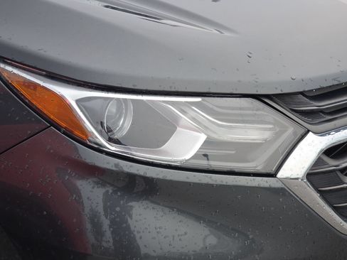 Used 2018 Chevrolet Equinox LT FWD image 4