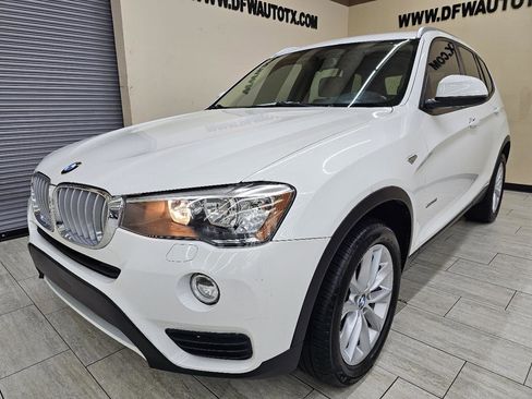 Used 2016 BMW X3 sDrive28i image 2