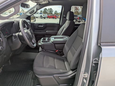 Used 2025 Chevrolet Silverado 1500 W/T w/ WT Value Package image 11