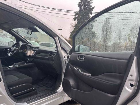 Used 2020 Nissan Leaf SV Plus w/ SV All Weather Package image 11