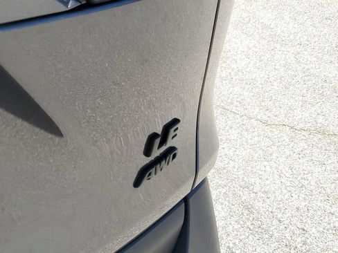 Used 2019 Toyota RAV4 LE w/ All Weather Liner Package AWD/4WD image 8