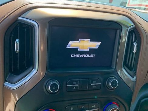 Certified 2021 Chevrolet Silverado 1500 High Country w/ Safety Package II AWD/4WD image 29
