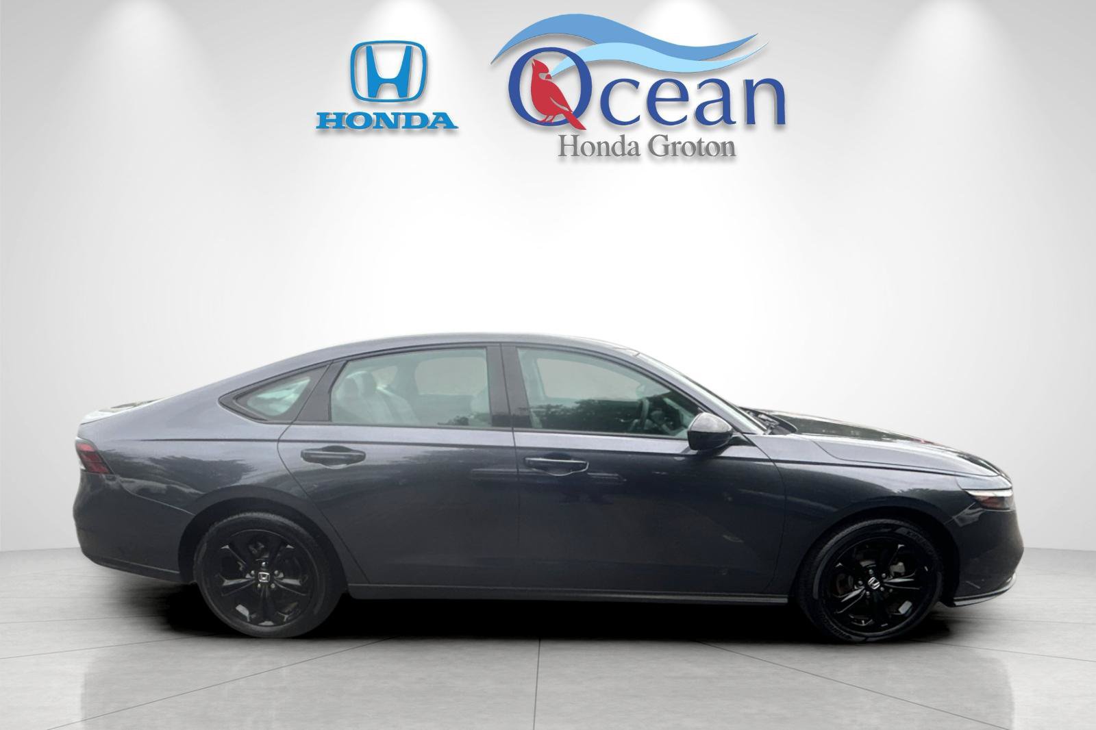 Used 2025 Honda Accord SE image 2