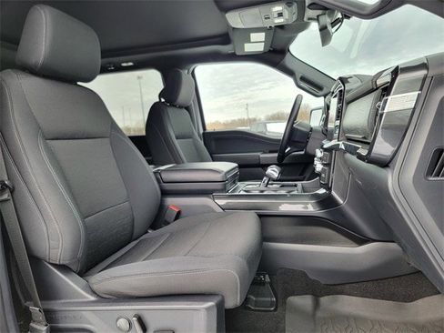 Certified 2022 Ford F150 XLT w/ Equipment Group 302A High image 24