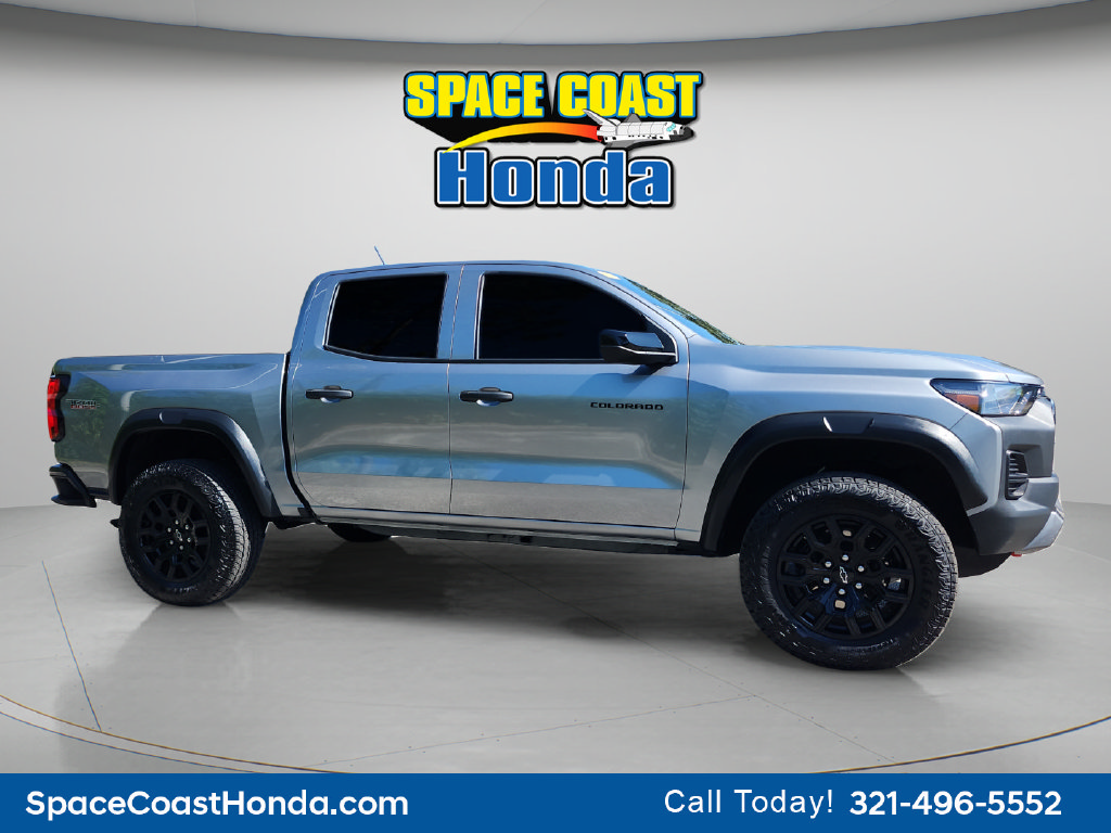 Used 2026 Chevrolet Colorado Trail Boss AWD/4WD image 12