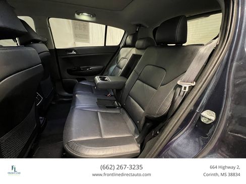 Used 2021 Kia Sportage EX w/ EX Technology Package image 12