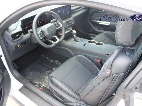 New 2025 Ford Mustang Coupe image 10