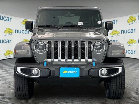 Used 2023 Jeep Wrangler Unlimited Sahara w/ Cold Weather Group AWD/4WD image 2